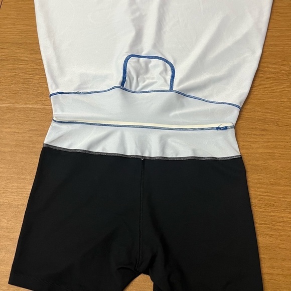 ⭐️4 for $20 ⭐️ Run girl Run Running Skirt size Small - Picture 9 of 12